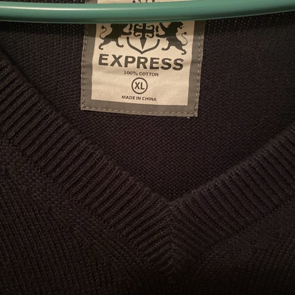 Long sleeve top - Picture 2 of 2